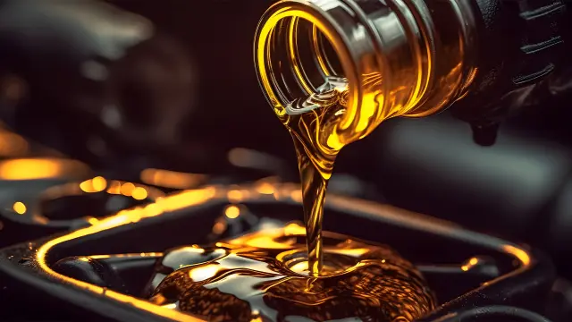 Maximizing Engine Life: The Importance of Timely Oil Changes